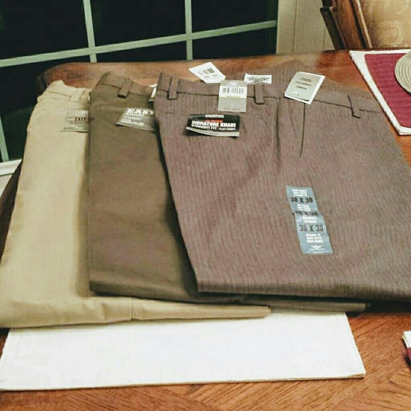Dockers Men's slacks bundle of three - Picture 9 of 9